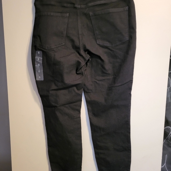 NWOT Talbots Dress Pants Size 6 (30x24) - Picture 4 of 6